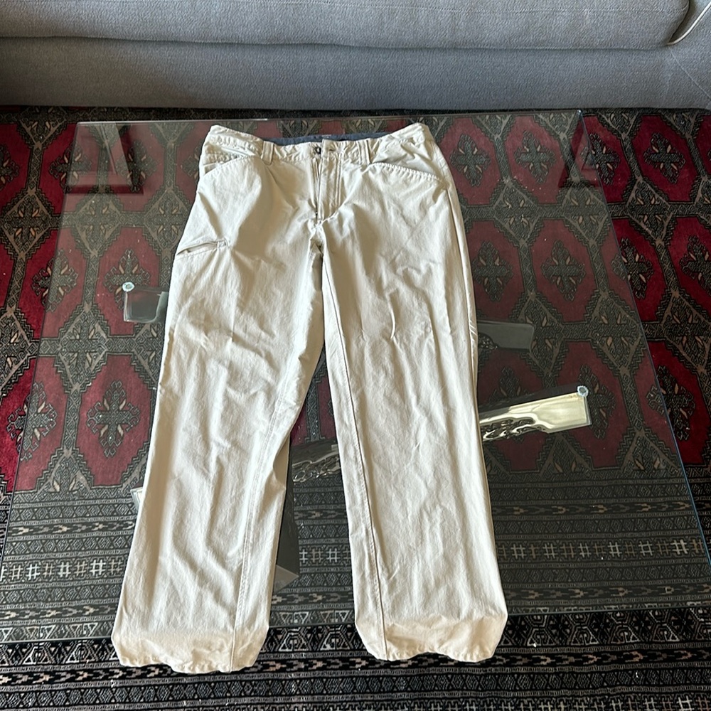 Men’s Patagonia pants